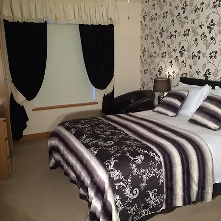 Glen-lyn Robin Hood's Bay