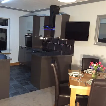 Glen-lyn * Robin Hood's Bay